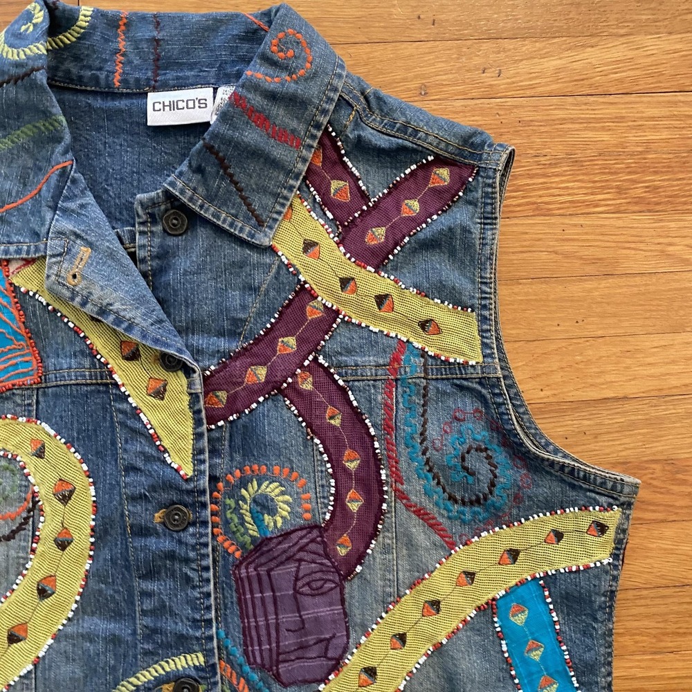 Chicos Jean Vest Womens 2 Embroidered Applique Boho Art Jacket Casual Layering - Picture 4 of 14